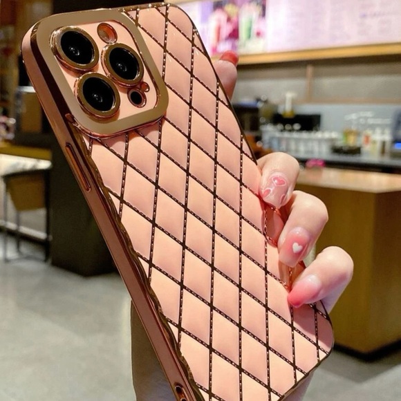 Other - Iphone 14 Quilted Phone Case
